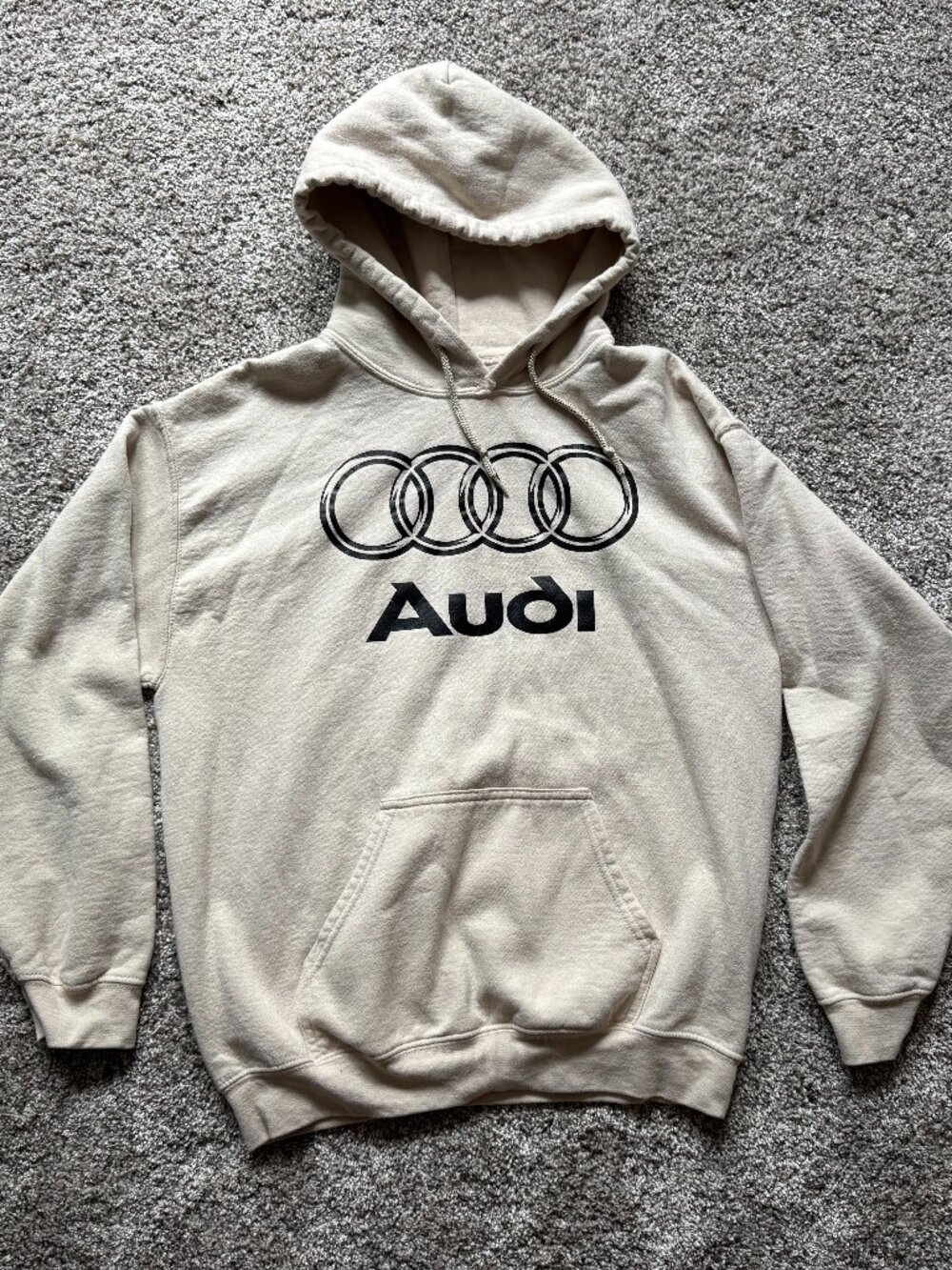 Gildan Heavy Blend Tan Beige Audi Logo Hoodie  Medium